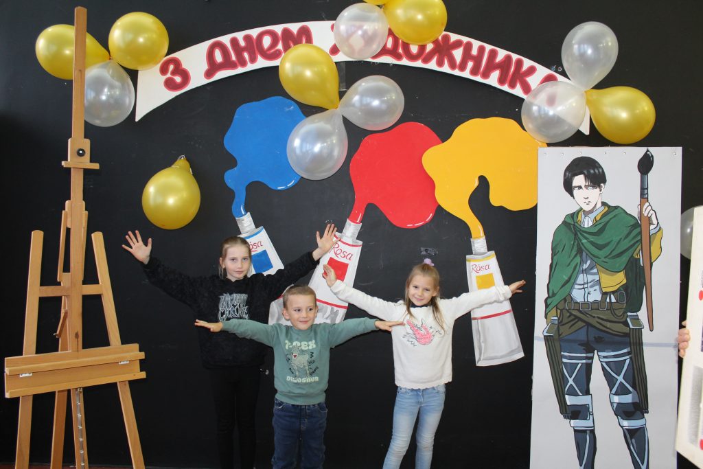 Посвята у першачки художніх шкіл